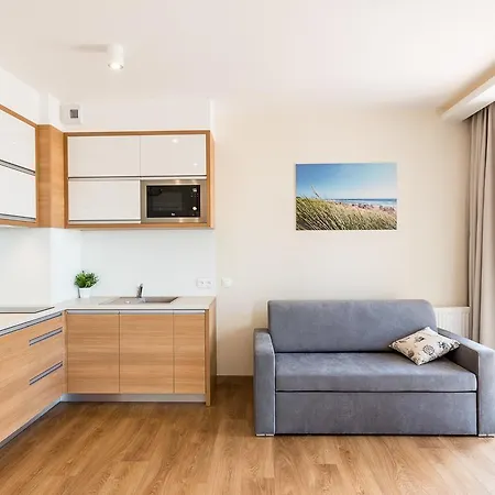 Marina Katy Rybackie, Sun & Snow *