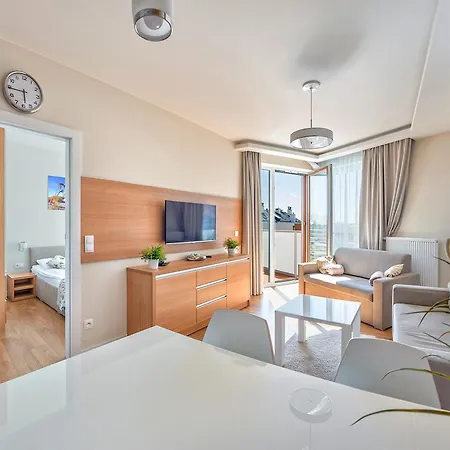 Marina Katy Rybackie, Sun & Snow