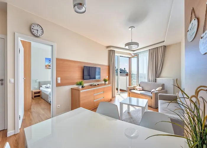 Marina Katy Rybackie, Sun & Snow